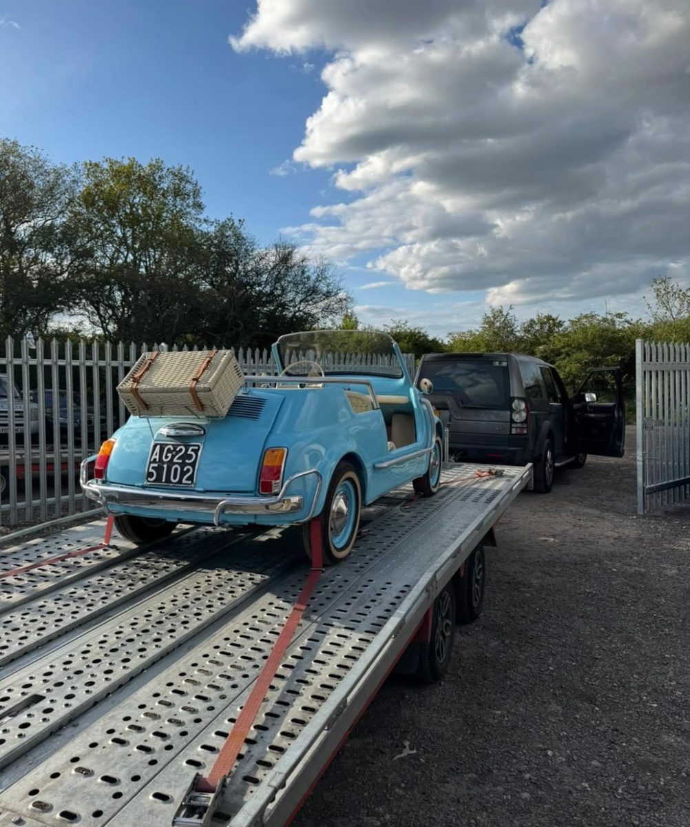 Classic Fiat 500 — enclosed care